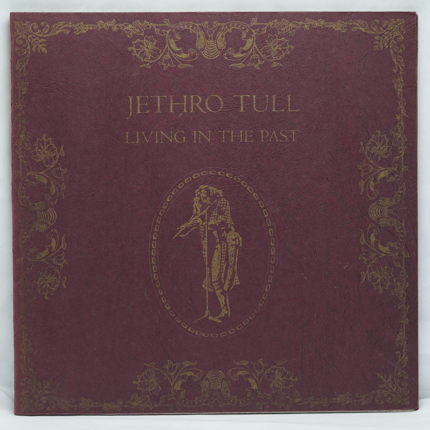 Jethro Tull – Living In The Past