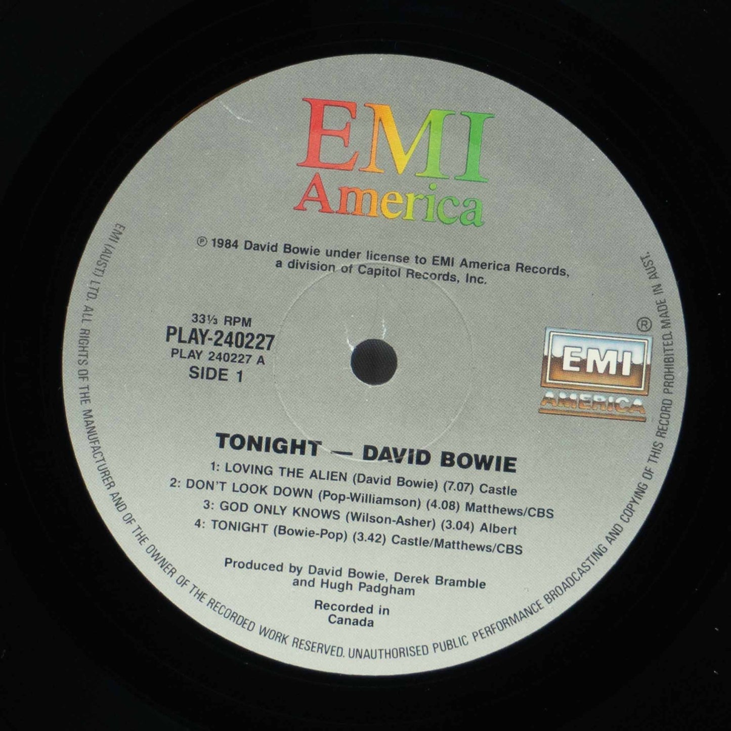 David Bowie – Tonight